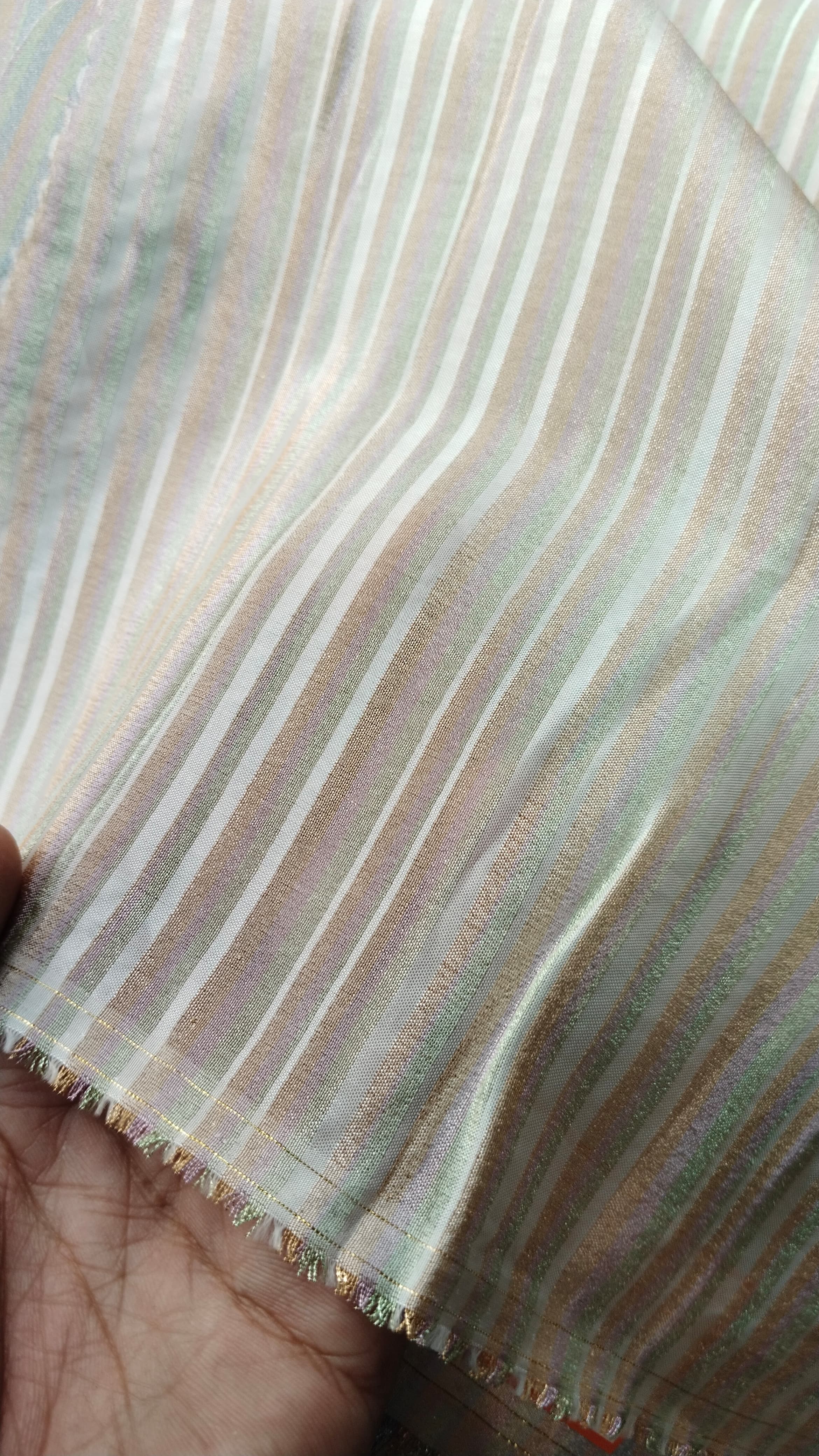 Dyeable Tissue multicolor (44 Inches Width)