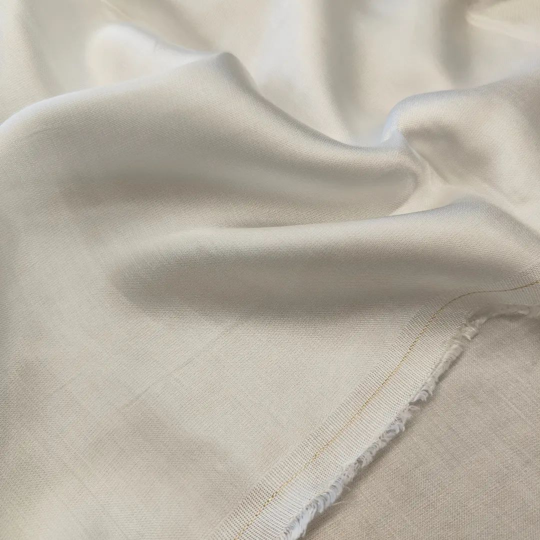 Dyeable Viscose Gajji Silk (44 Inches Width)