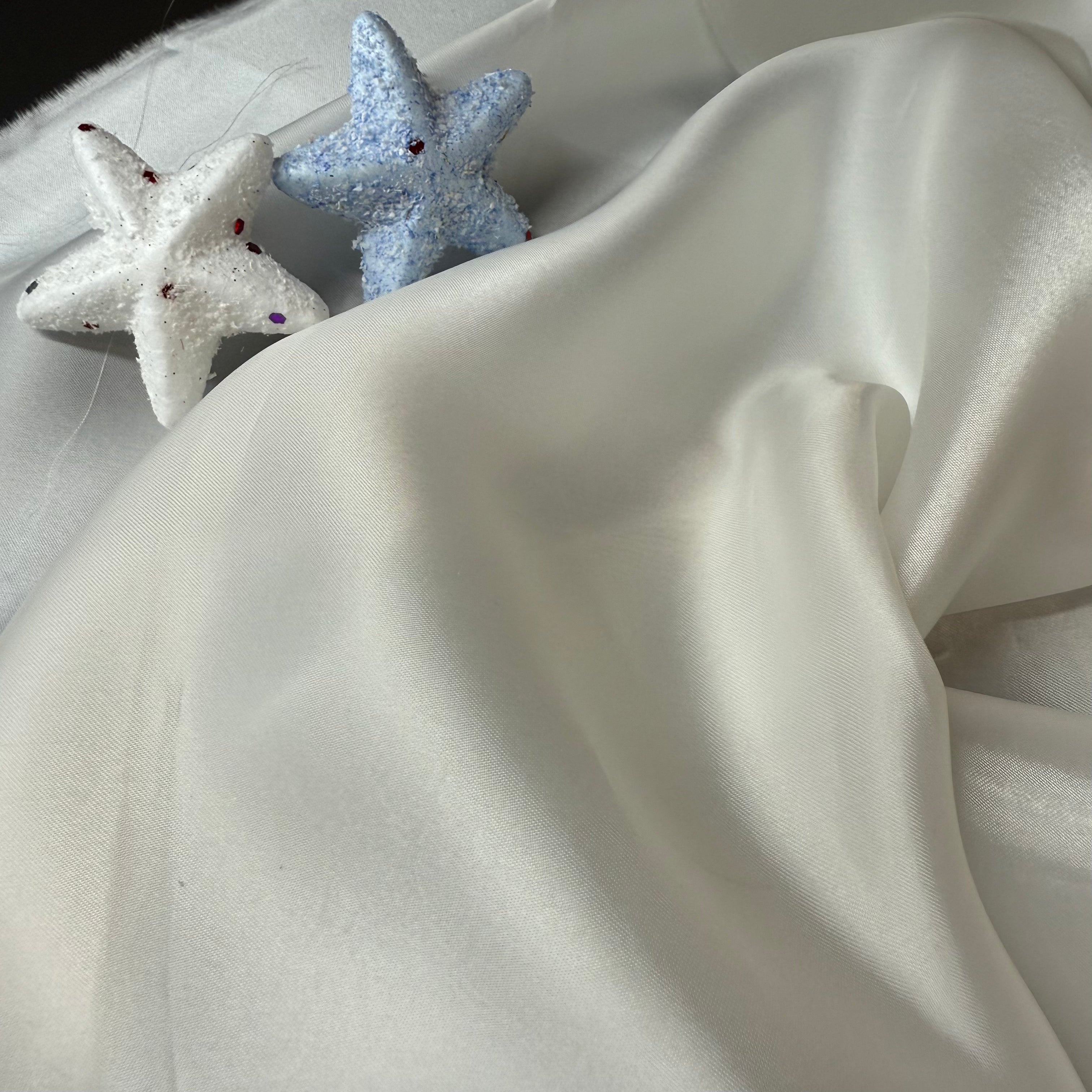 Dyeable katan satin ( 44 Inches Width )