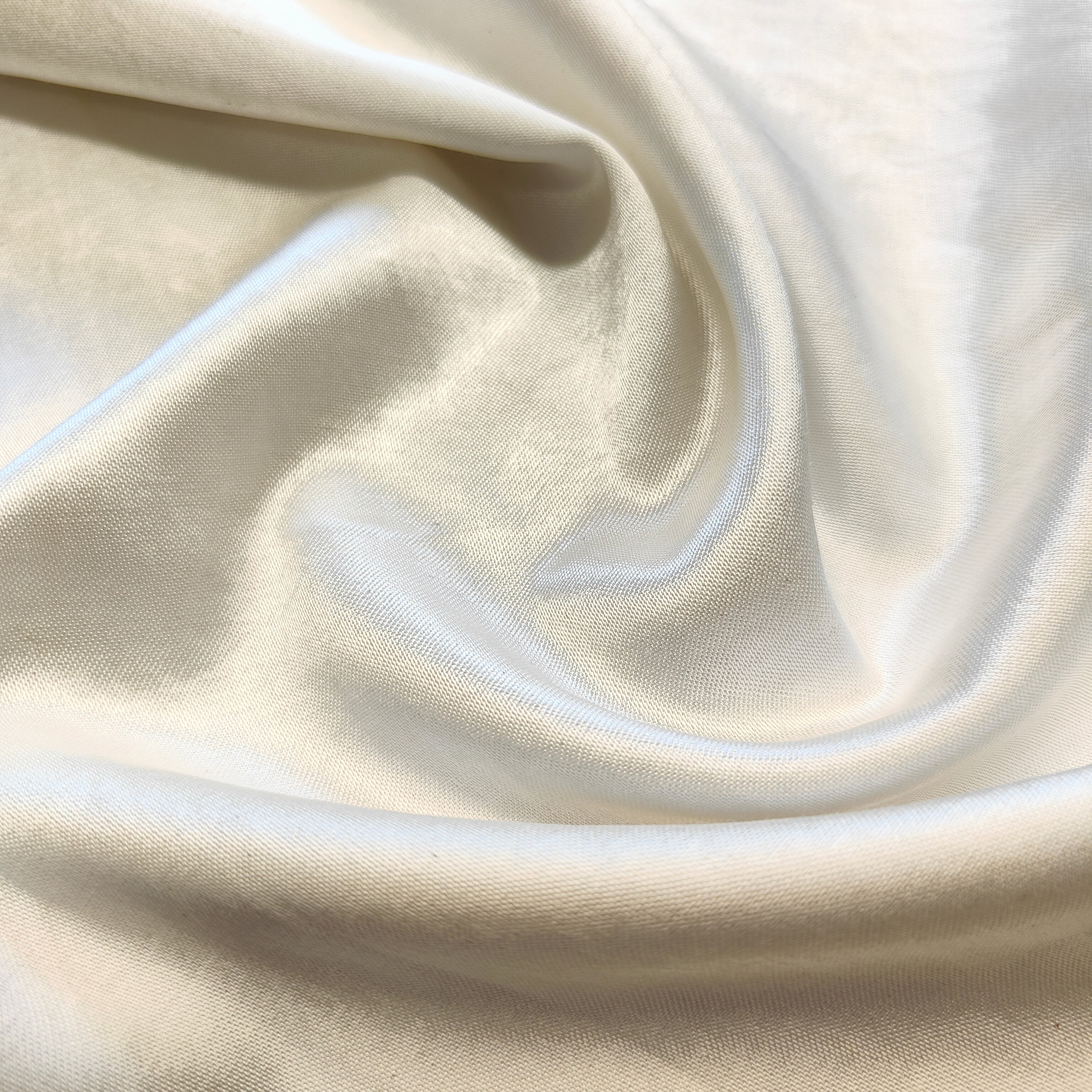 Dyeable Mashru Silk (44 Inches Width )