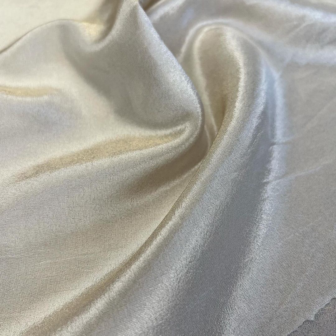 Dyeable Viscose Tissue (44 Inches Width)