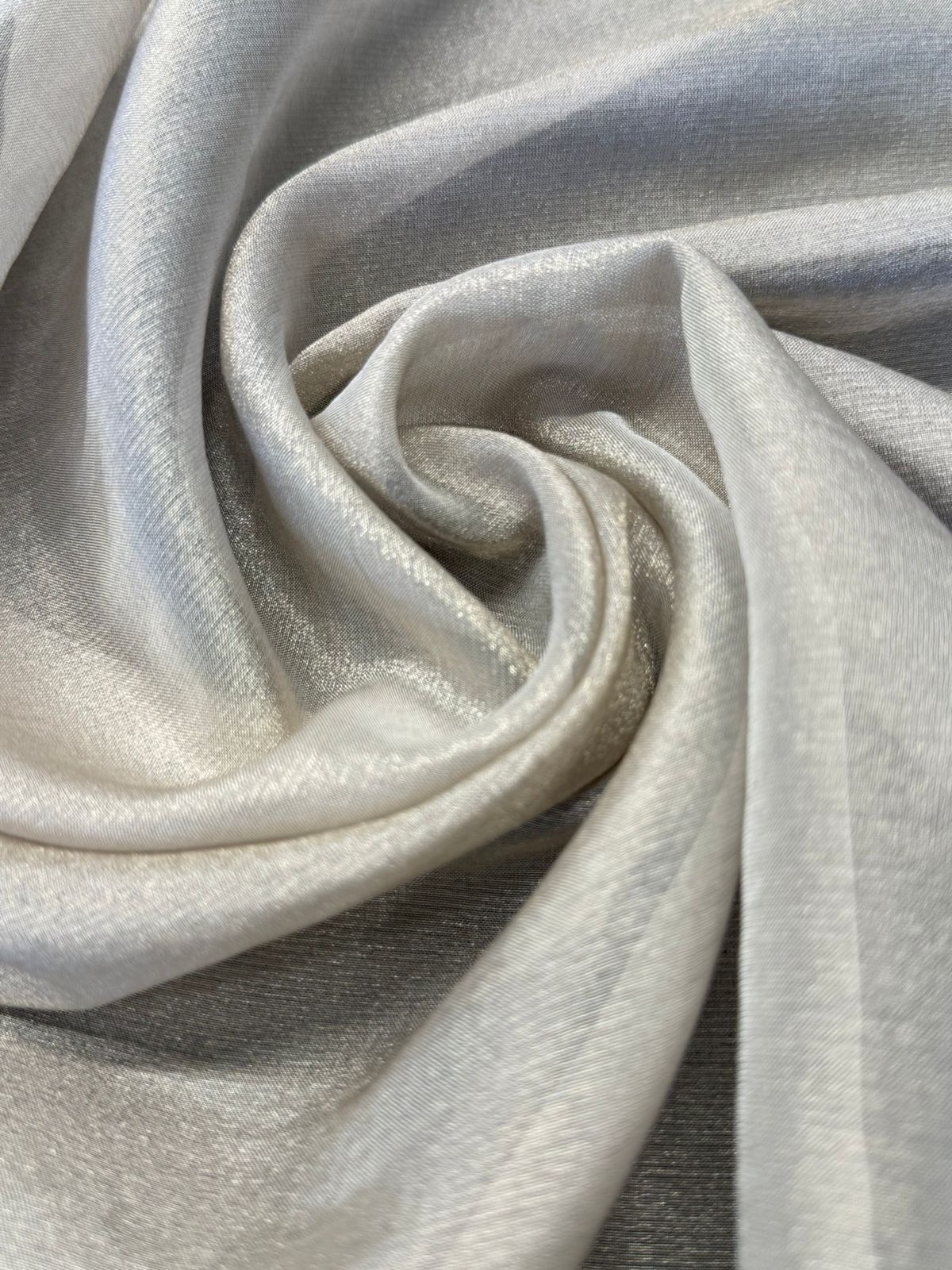 Dyeable Kanjivaram Silk  9085 ( 44 Inches Width )