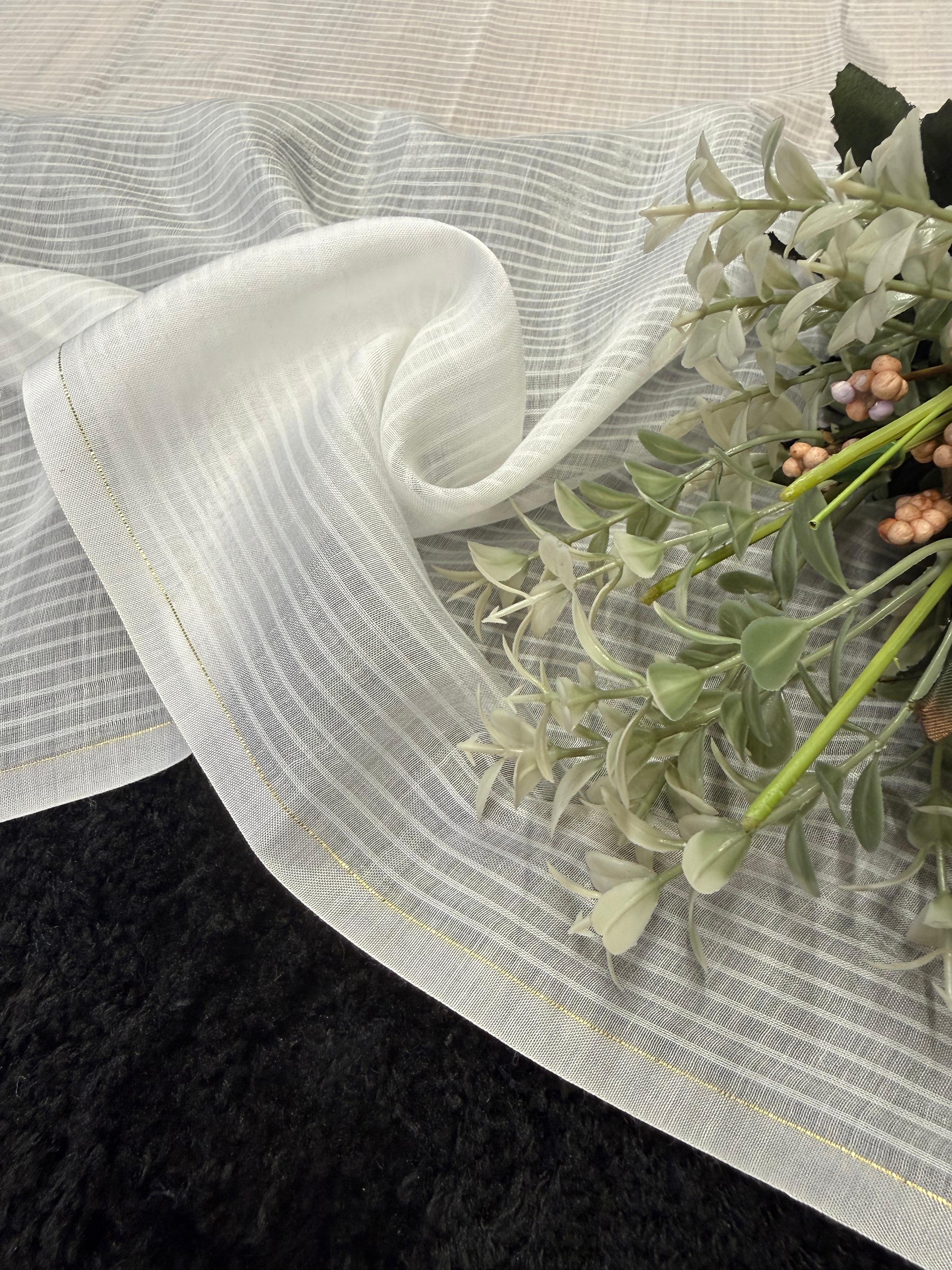 BAMBERG TWO TONE available in 36'' width