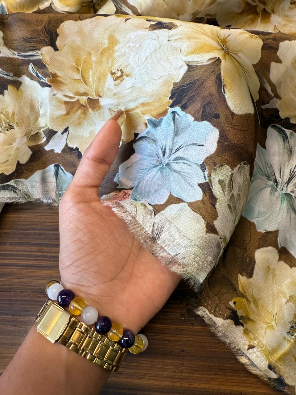 Printed    Organza Satin ( 44" Inches Width )